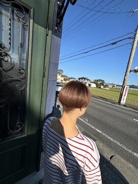 ヘアー ドレッサー ティカ(Hair Dresser TiCA) 刈り上げマッシュ