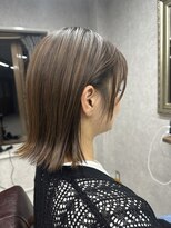 リアン(Lien) シナモンアッシュ×シークレットハイライト/耳掛け外ハネボブ