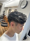 MEN'S HAIR/フェザーパーマ/刈り上げセンターパート/表参道駅