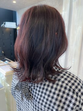福山人気20代30代ブリーチなしカシスレッドカラー艶髪美髪外ハネ