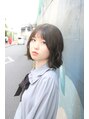 エルメ バイ アンフィー(Elme by anphi) 作り込みすぎないラフなレイヤー。自然光で透ける柔らかさが人気