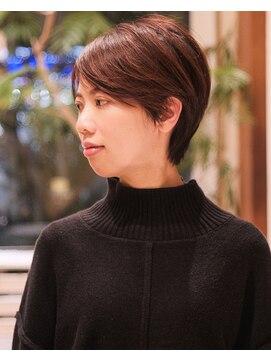 ビュートリアム 福岡(BEAUTRIUM) 乾かすだけで決まる女性らしい品のあるハンサムショートヘアー