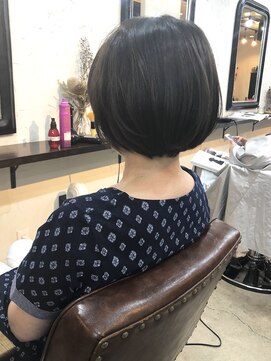 エトネ ヘアーサロン 仙台駅前(eTONe hair salon) 《eTONe》トップもふんわり♪レイヤーボブ