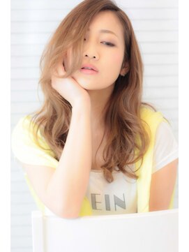 リル(Lilou) 【Lilou】大人かわいい ミディアム セミロング グレージュ