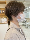 ショートボブ