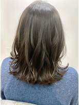 ゼン(ZEEN)&nbsp;外ハネゆったりレイヤー　〔ZEEN札幌店〕@20代30代40代50代