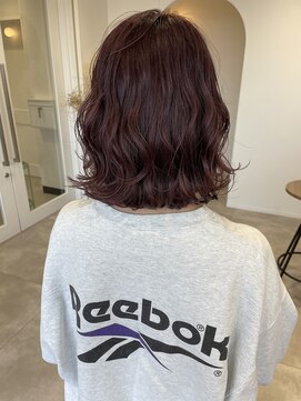 カシェ キョウマチ(cashe’e) チェリーカラーにボブ