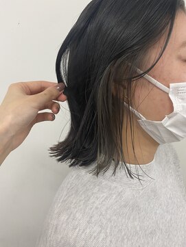 キー(kii) インナーグレー　ボブ　切りっぱなし　福岡　天神　薬院　今泉