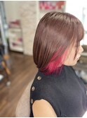 20代30代小顔ボブインナーカラーピンクレッド