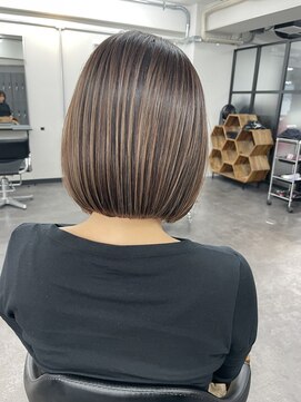 ジルブラン 国分寺(JIL BLAN) 大人ショートヘア/ハイライトカラー/イルミナカラー[国分寺]