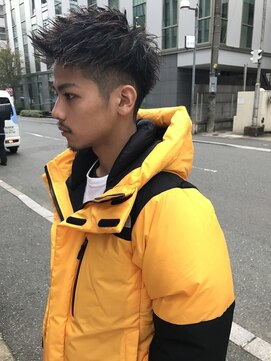 キーゴ 博多(KY-GO.) ツーブロックショート束感アップバング