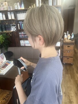 バンビ プライベート サロン(Bambi private salon) Bambi  ハイトーン　ショートボブ