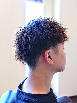 デュークス ラ フィ(Doux la fee) ツイストパーマ