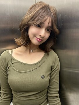 レーヴバイロンド 仙台(Reve by Lond) イメチェン外ハネボブワイドバングホワイトブロンド髪質改善美髪