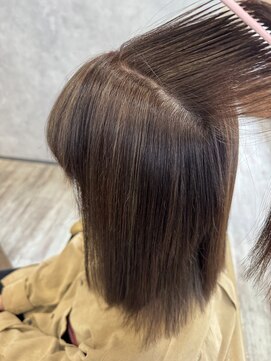 シキ(C key) 白髪ぼかしのは