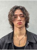 渋谷メンズミディアムメンズボブパーマ緩めスパイラルパーマ