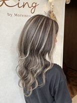 リングバイモアムー(Ring by Moremuu) 筋感しっかりハイライト ブリーチ2回