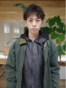 サーリー(SURLY) シャドウパーマニュアンスパーマソフト刈り上げシティボーイ