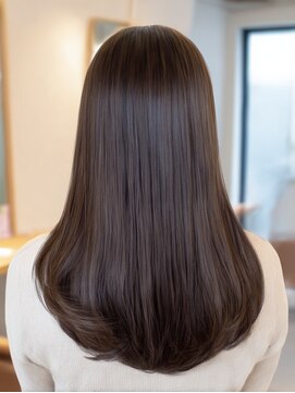 ケシキ 表参道 原宿(kesiki.) ミディアムレイヤー顔周りカットハッシュカットワンホンレイヤー