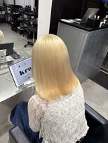 クロ(Kro) 抜きっぱなしブロンド