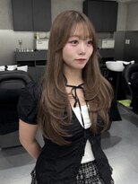 ジーニー 千葉(GENiE)&nbsp;韓国レイヤーカット/顔周り/ミルクティーベージュ/【古荘竜生】