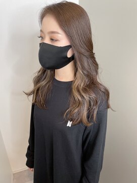 ナンバー(number+) 20代30代大人かわいいミルクティーベージュインナーカラー