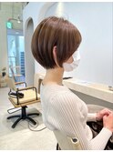 ショートボブ