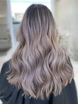 ジーナ 渋谷神南(Zina)&nbsp;【Kaede】シャドールーツ／ピンクベージュカラー/ケアブリーチ