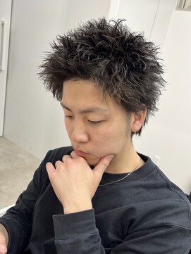 リベル(Liber) スパイキーショート×ツイストパーマ　barber 短髪