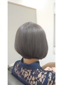 グラデーション　ショート　ボブ