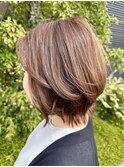 ショートボブ