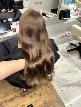 リーホリエ(Lee Horie) 【Gyo】髪質改善ツヤ巻きスタイル