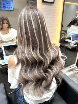 ラピス 大阪アメ村店(Lapis) エクステで簡単ハイライトエクステ