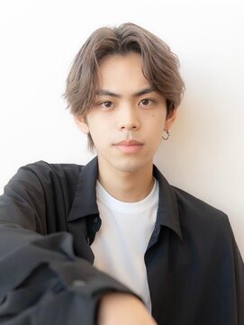 ケアリー 浦和美園(Carelly) ツイストパーマ七三オールバックマッシュウルフスリークショート