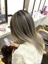 ユートピア(U topia)&nbsp;バレイヤージュ/ハイライト/ビタミンカラー/メルティカラー