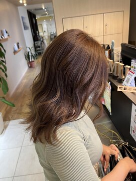 ソトエアンドマーブ 久喜店(SOTOE&marbb) 柔らかいブラウンカラー