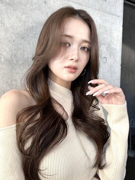 エインアンリー 明治神宮前(AIN.ANLY.) レイヤーカットラベンダーグレーアッシュグレージュ美髪