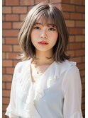 くすみベージュ小顔カット外ハネボブ結べるボブレイヤーカット