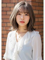 フルショウ 小牧(FURUSHO)&nbsp;くすみベージュ小顔カット外ハネボブ結べるボブレイヤーカット