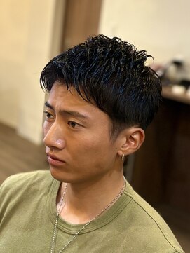 ジェイソン(JASON) 【束感きわだつソフトツーブロ】