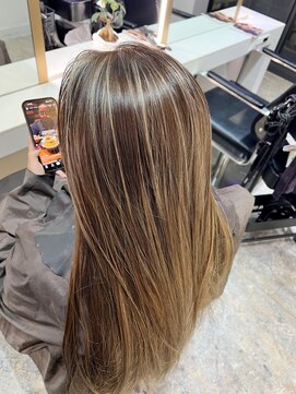 ブレンド 渋谷(BLend) ハイライトミディアムヘア暗めカラーオリーブグレー