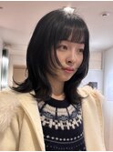 顔まわりが可愛いミディアムレイヤー♪