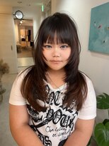 クイ(quii)&nbsp;ハッシュカットで叶える韓国風ミディアムヘア
