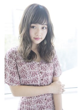 ソワリー 栄(THOiRY) 小顔カットが得意なスタイリストby坂元