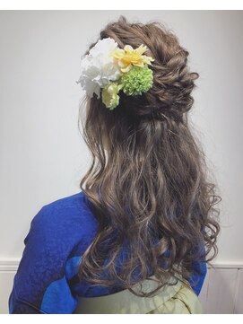 ネオリーブ クタ 町田店(Neolive kuta) 卒業式袴ヘアセット