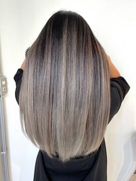 シエスタ バイ アンブルリュクス(siesta by amble luxe) モノトーンアッシュバレイヤージュ