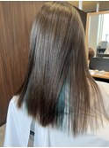 20代30代大人可愛い透明感イヤリングカラーオリーブアッシュ