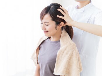 オーガニック イオンタウン岡崎美合店(Organic)の写真/【髪質改善が叶う*大人のツヤ髪】3種類のコラーゲンが髪と頭皮に潤いを補給！なめらか美髪が叶う◎