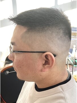 ビービーハウス(B.B house) スキンフェード