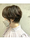 マダムショートヘア